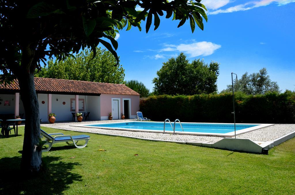 Casa Da Avo Genoveva Guest House Tomar Eksteriør bilde