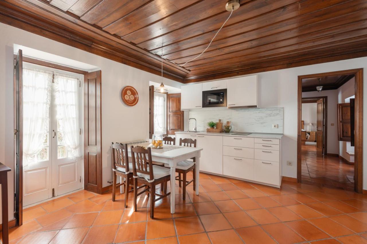 Casa Da Avo Genoveva Guest House Tomar Eksteriør bilde