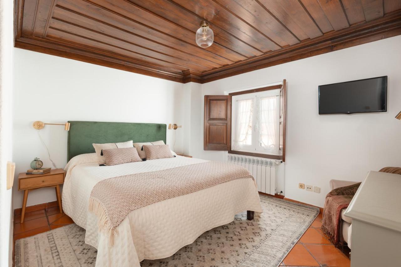 Casa Da Avo Genoveva Guest House Tomar Eksteriør bilde