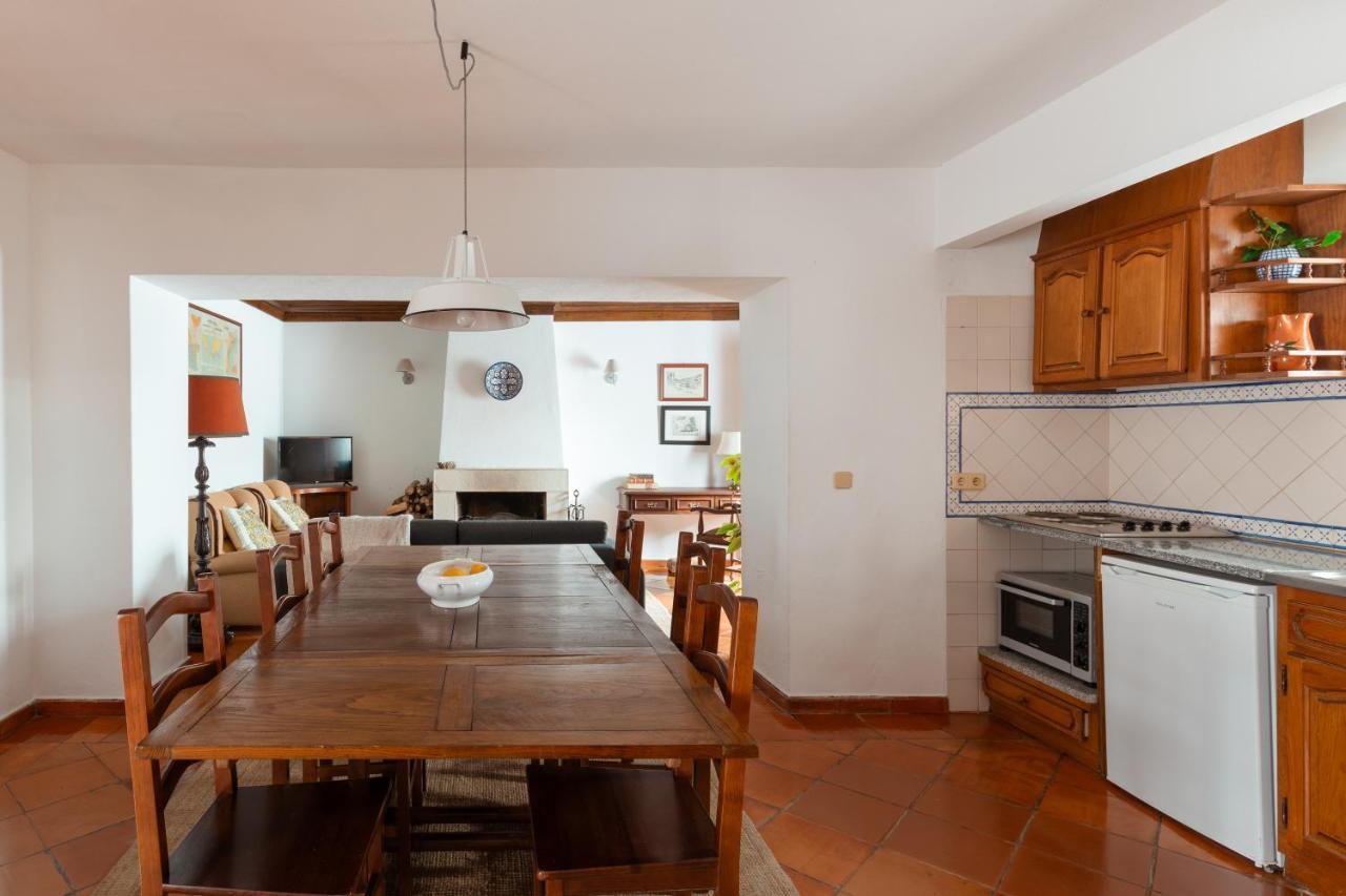 Casa Da Avo Genoveva Guest House Tomar Eksteriør bilde