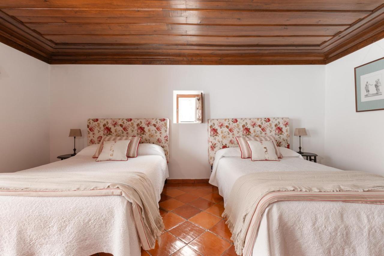 Casa Da Avo Genoveva Guest House Tomar Eksteriør bilde
