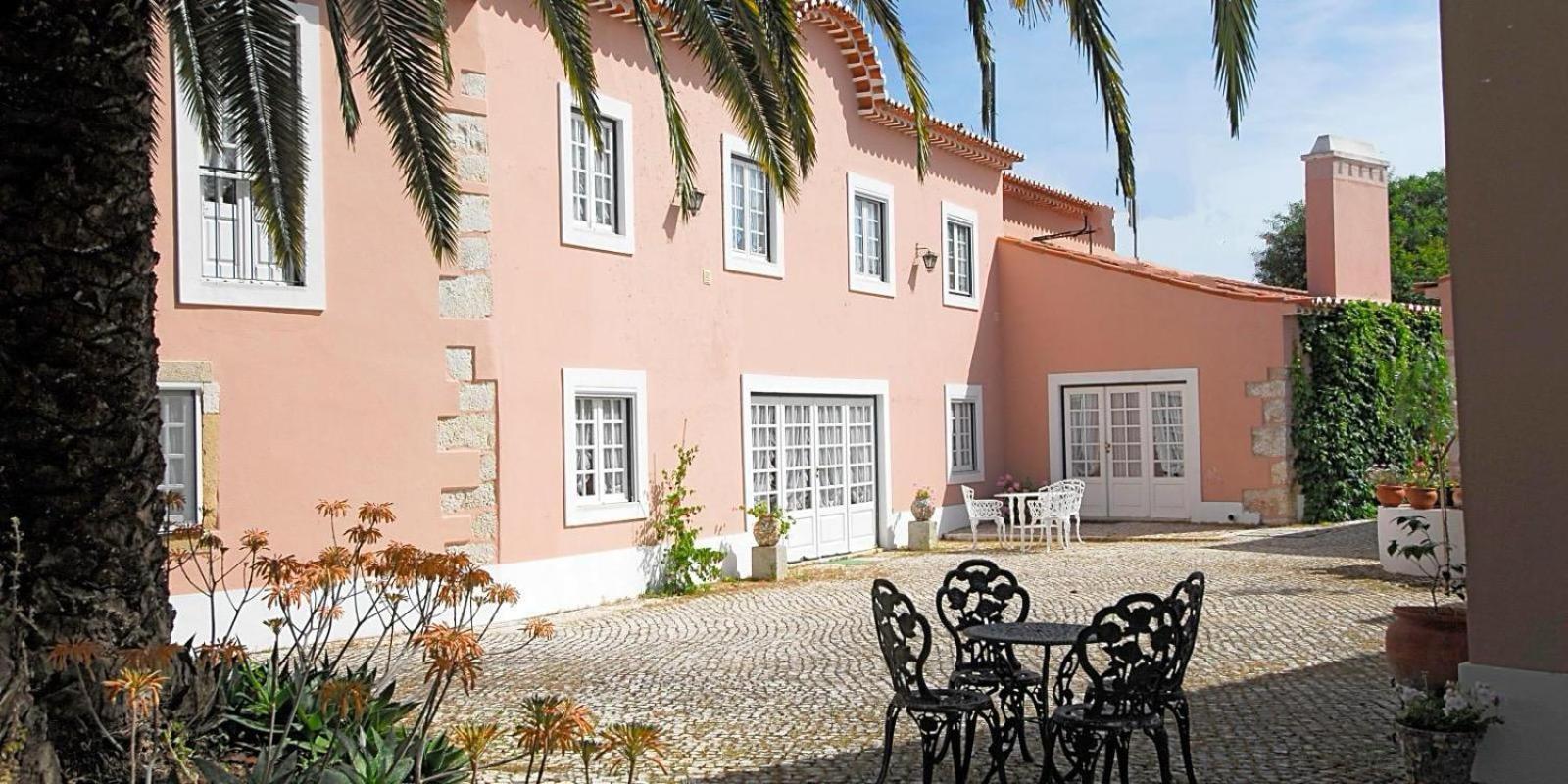 Casa Da Avo Genoveva Guest House Tomar Eksteriør bilde